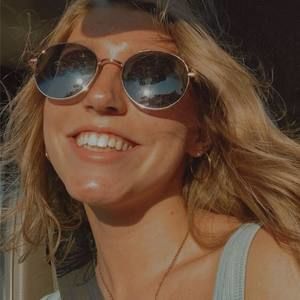 Meet your Posher, Mikayla